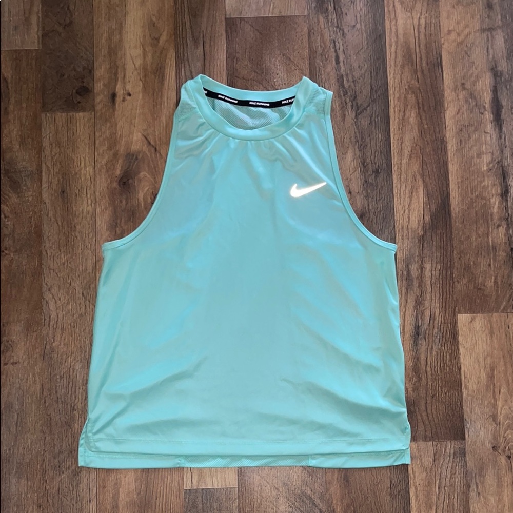 Nike Women’s Mint running Tank Top size M